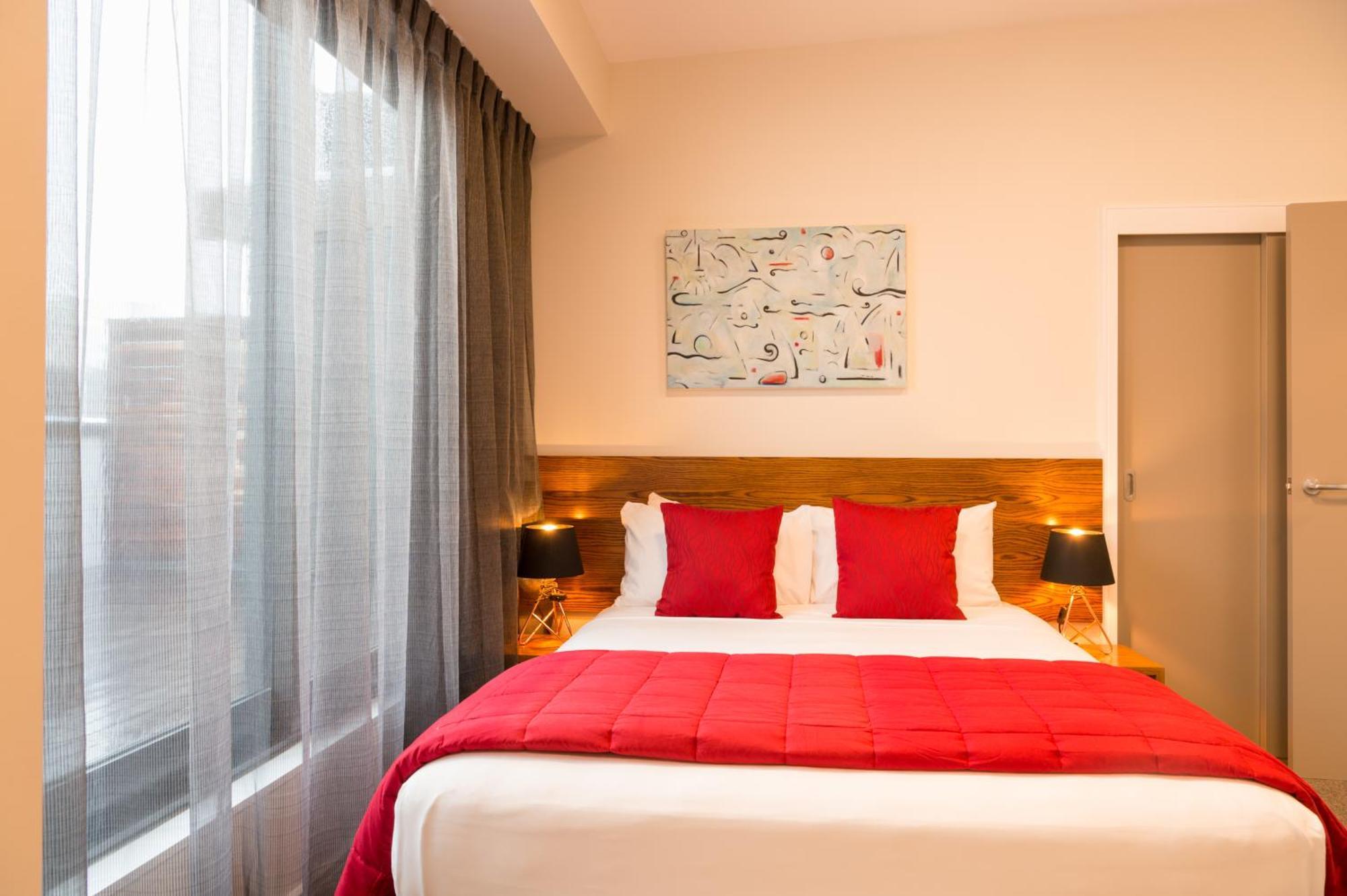 Boulcott Suites Wellington Bagian luar foto A bedroom at the hotel
