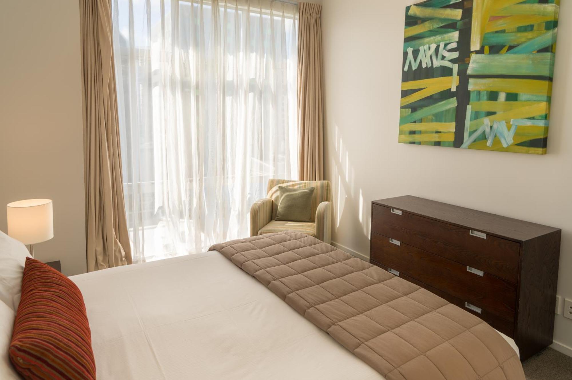 Boulcott Suites Wellington Ruang foto A bedroom at the hotel